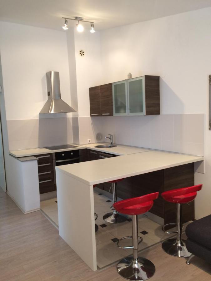 Apartment Цесариця Екстер'єр фото